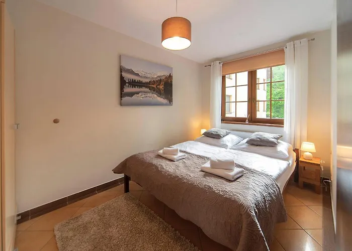 Bezowy Sun Seasons 24 W Karpaczu Z Parkingiem I Balkonem By Renters *